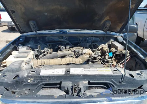 1999 Mazda B3000 Se z USA, uszkodzony, nr VIN 4F4ZR17V6XTM12332